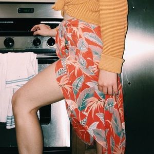 bohemian floral patterned flowy wrap skirt